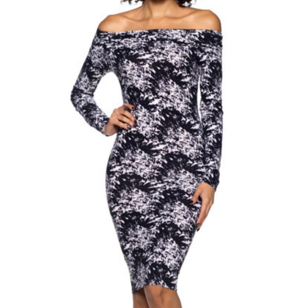 NWT LONG SLEEVE ALL OVER PRINT MIDI BODYCON DRESS